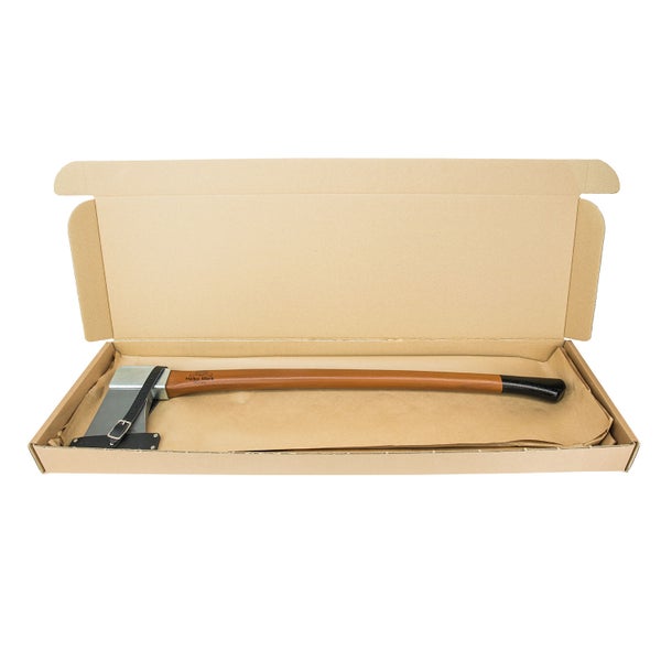 Eine Helko Werk Axt mit Holzstiel in einer offenen Pappschachtel geliefert.