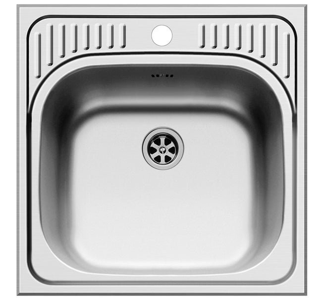 Quadratische Einbauspüle aus Edelstahl mit Abtropffläche und einem Becken für die Küche.
