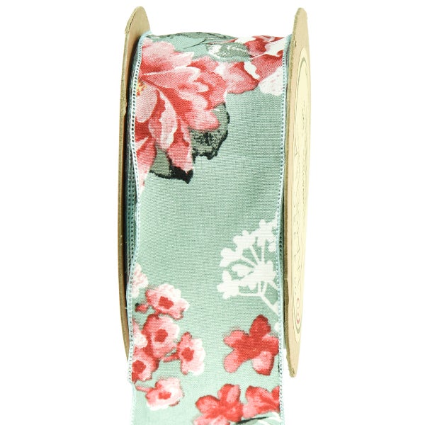 Dekoratives Band mit Blumenmuster auf einer Rolle