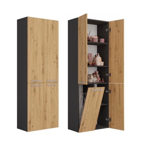 Zwei Bad Hochschränke in Holzoptik mit mehreren Fächern und einem Wäschekorb