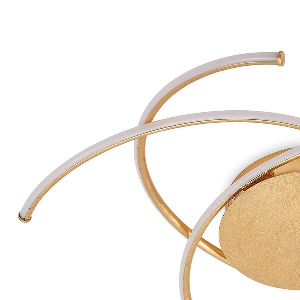 Moderne LED-Leuchte mit goldfarbenen geschwungenen Armen und strukturierter Oberfläche.