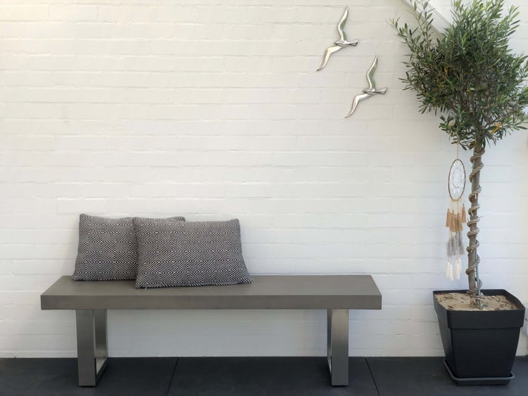 NOVUM Beton Gartenbank Edelstahlgestell 160 cm
