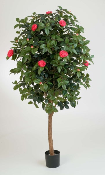 Künstlicher Kamelienbaum im schwarzen Topf mit grünen Blättern und rosa Blüten.