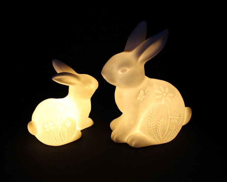 FRANK FLECHTWAREN | LED-Hase Blumenwiese, 2er Set, PORZELLAN, KUNSTSTOFF, 8,8 x 6,2 x 12,4 cm, 12,5 x 8,1 x 15,5 cm