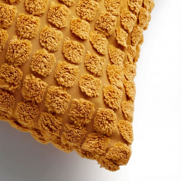 Dekokissen mit Noppenmuster