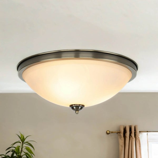 Deckenleuchte mit Glasschirm