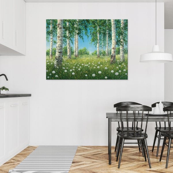 Gemäldedekoration mit Birkenmotiv im Esszimmer