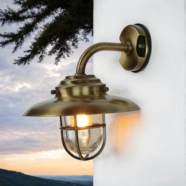 Außenwandleuchte im maritimen Stil mit Lampenschirm und Käfig