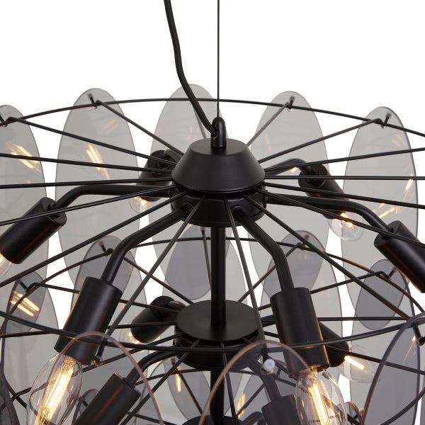 Moderne Pendelleuchte mit Metallgestell und runden Glaselementen sowie mehreren Leuchtmitteln für die Raumbeleuchtung