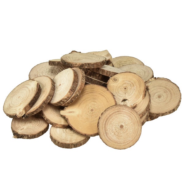 Kleine Holzscheiben mit Rinde für Bastelarbeiten und Dekoration in verschiedenen Größen.