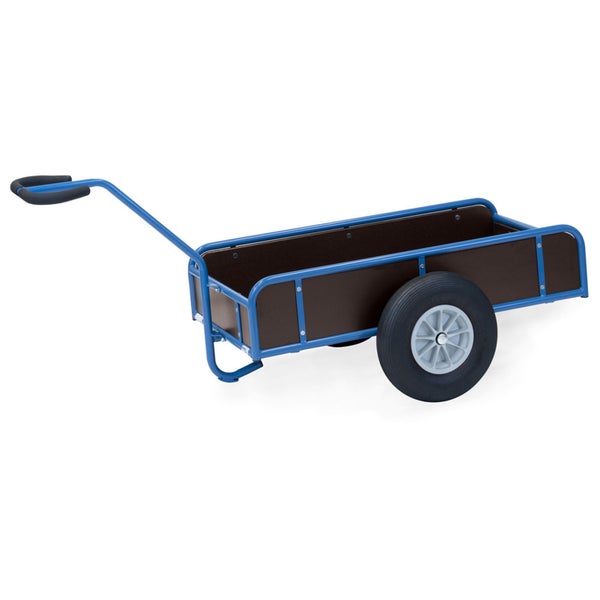 Einachsiger Handwagen mit blauem Stahlrahmen, braunen Holzwänden, zwei Rädern und schwarzem Handgriff.
