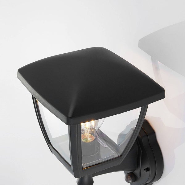 Lindby Wandleuchte außen Acelya mit Bewegungsmelder (spritzwassergeschützt (Modern) in Schwarz (1 flammig, E27) - Wandlampe für Außenwand/Hauswand Haus Terrasse und Balkon
