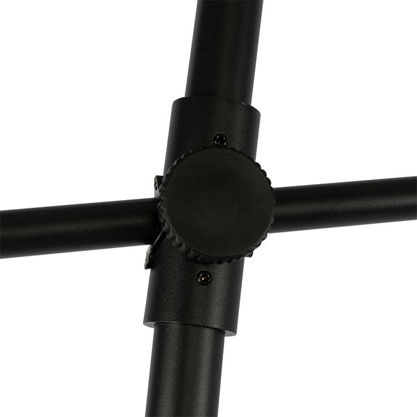 Schwarze Kreuzverbindung aus Metall mit einem runden Drehknopf zur Arretierung an einem Gestell.