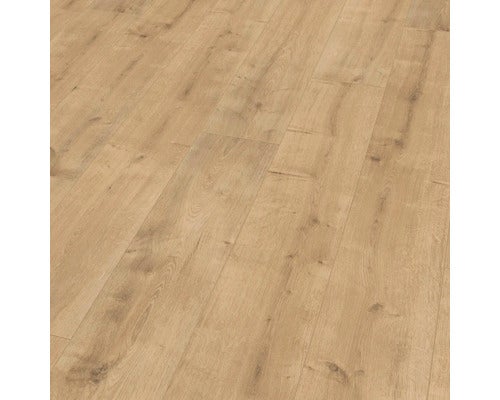 Verlegung von Laminatboden in Holzoptik