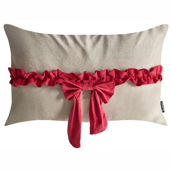 Rechteckiges Dekokissen aus Samt in Beige mit roter Zierborte und Schleife von Beliani.