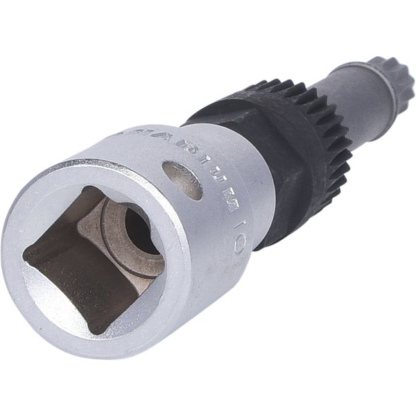 Abbildung eines Generators mit Schraubenschlüsseln