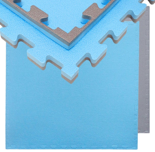 Quadratische Puzzlematte als Steckmatte aus Schaumstoff mit verzahnten Kanten