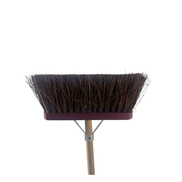 Kokosbesen mit Holzstiel für die Reinigung