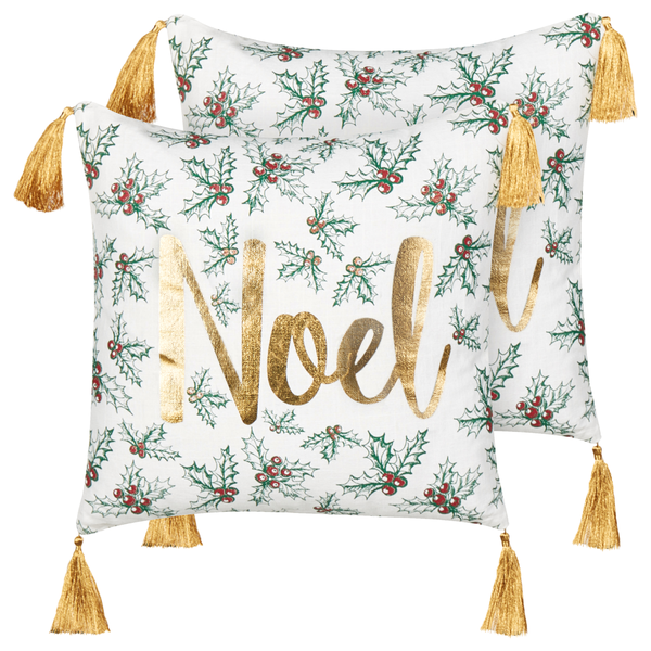 Zwei dekorative Kissen mit goldenen Quasten, Aufdruck aus Stechpalmenzweigen und dem goldenen Wort Noel