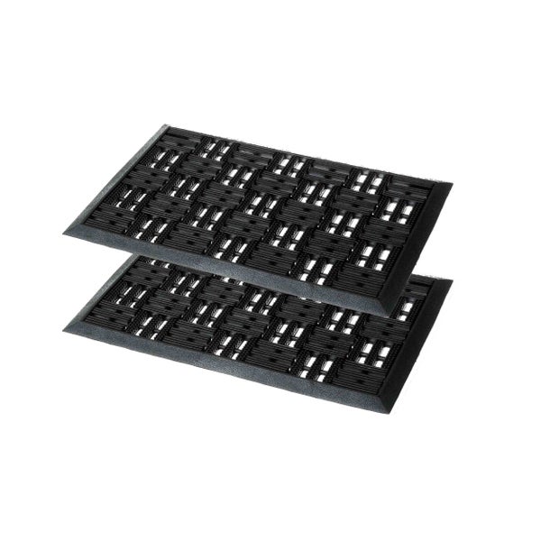 Zwei schwarze Fußmatten mit Muster