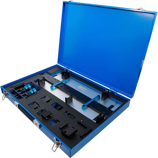 BGS Werkzeugsatz im blauen Metallkoffer mit diversen Werkzeugen