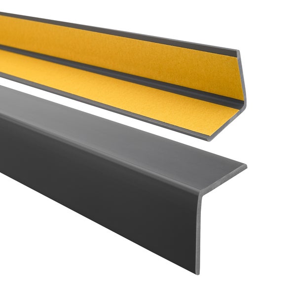 Graues Eckprofil mit Klebeband