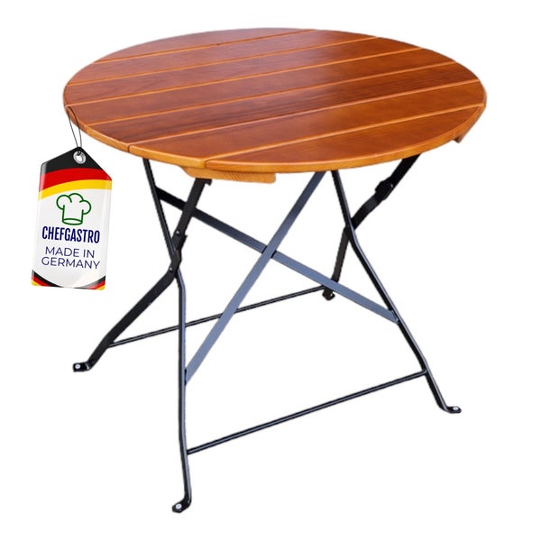 Runder Klapptisch mit Holzlatten-Tischplatte und schwarzem Metallgestell, ChefGastro Logo, Made in Germany.