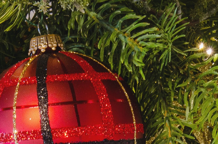 Glaskugel Tartan Bordeaux (Simple Red), Bordeaux Satin, 8cm (GMK), 6 Stck., Weihnachtsbaumkugeln, Christbaumschmuck, Weihnachtsbaumanhänger