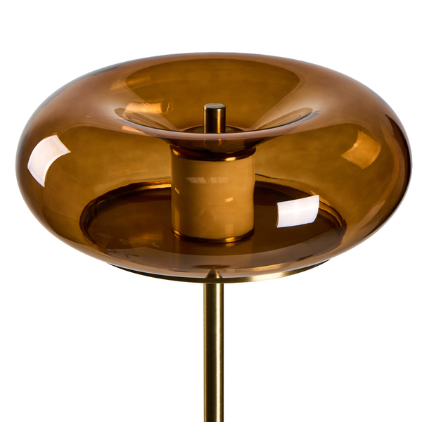 Moderne Stehleuchte mit einem ringförmigen Lampenschirm aus Glas auf einem schlanken Metallständer.