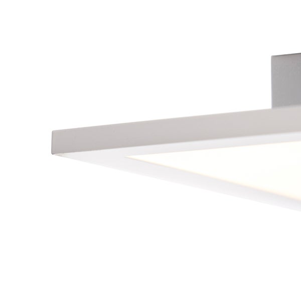 Detailaufnahme einer quadratischen Deckenleuchte