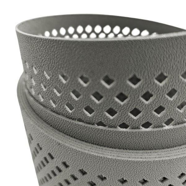 Blumentopf aus Kunststoff mit Lochmuster