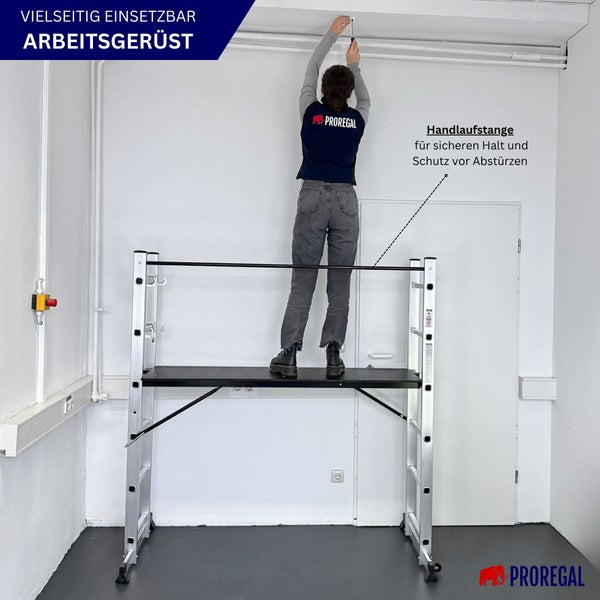 Vielseitig einsetzbares Arbeitsgerüst mit Person bei der Arbeit