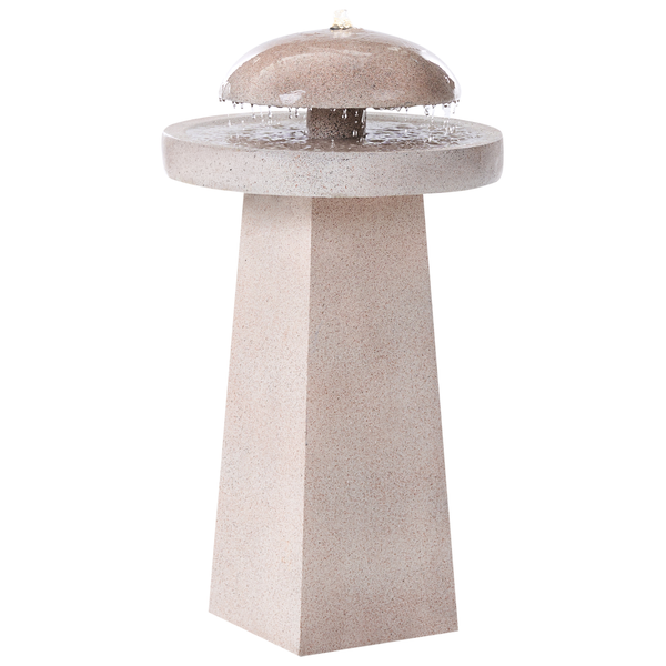 Gartenbrunnen aus Stein mit hohem Sockel, flacher Schale und kuppelförmigem Wasserauslass.