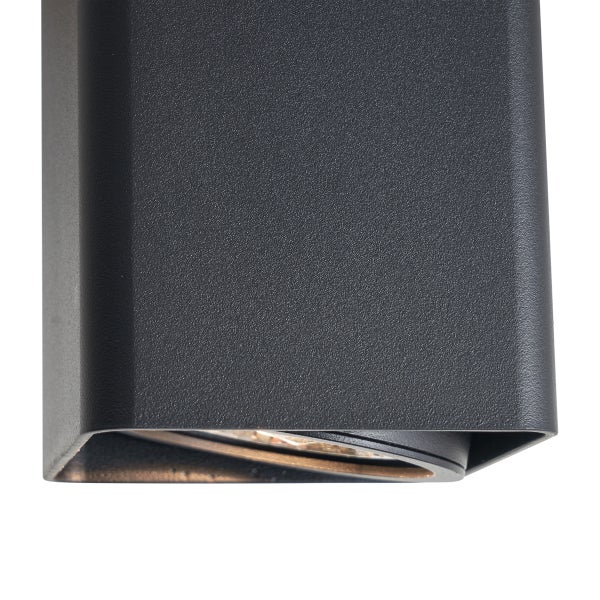 Detailaufnahme einer Außenleuchte