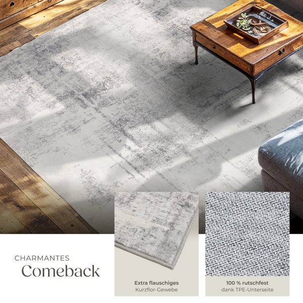 Dekorativer Teppich mit Kurzflor im Wohnzimmer