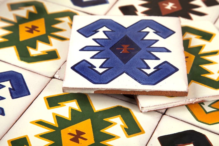 Dekorative Fliesen mit geometrischen Mustern