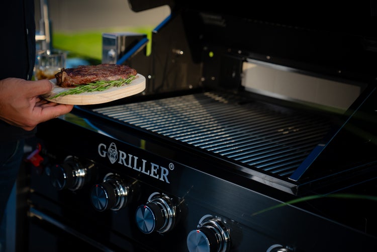 GORILLER GrillMaster Fusion MAX Rockster 243x58x90cm 6-Brenner + Seitenbrenner + Heckbrenner (inkl. Rotisserie, Granitarbeitsfläche und Innenraumbeleuchtung)