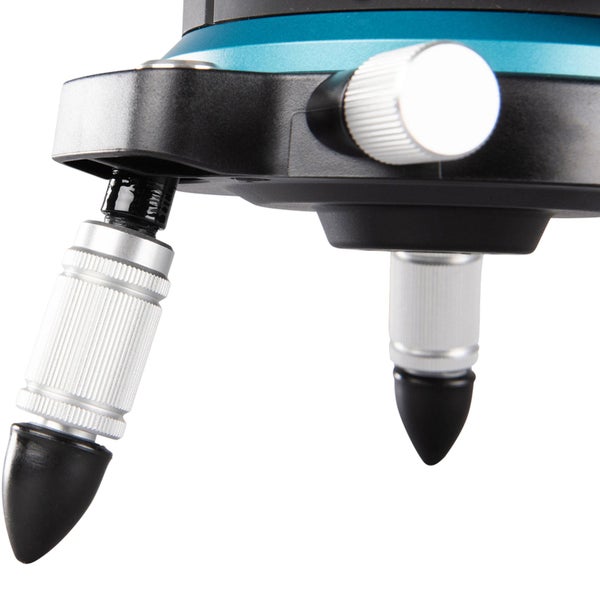 Detailansicht der Füße eines Nivelliergerätes.