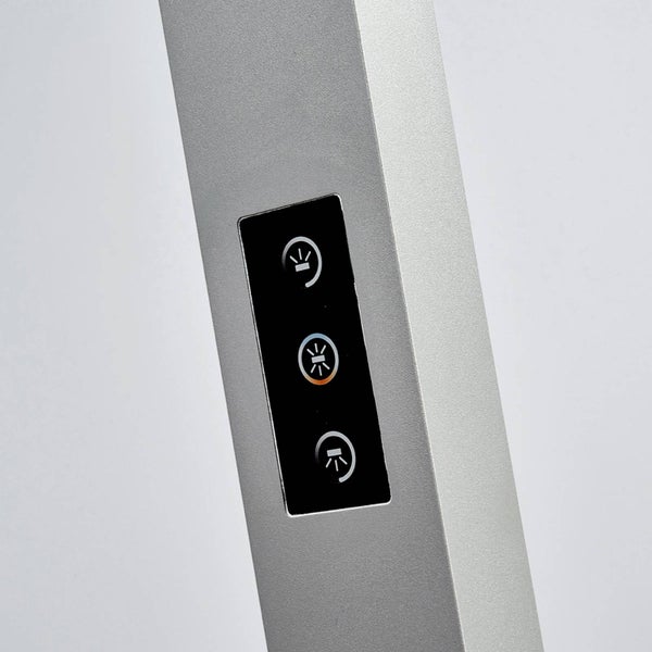 Touch-Bedienfeld mit drei Symbolen für die Lichtsteuerung an einer Metallsäule.