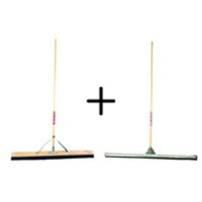 Set aus zwei verschiedenen Wasserschiebern mit Holzstielen.