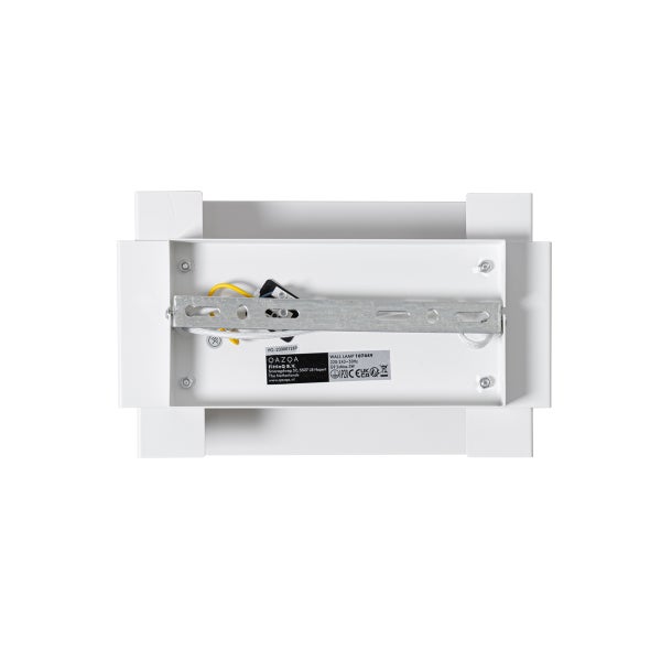 Rückseite einer weißen Wandleuchte