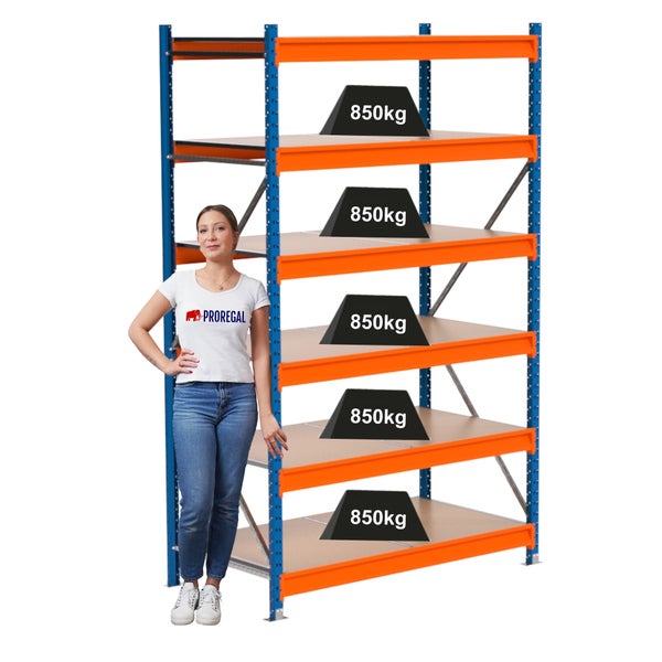 Regal mit fünf Böden und einer Traglast von 850 Kilogramm pro Boden