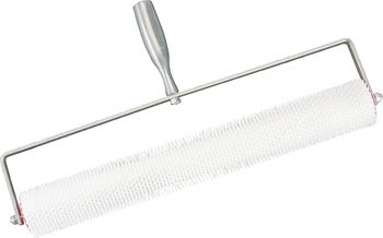 Stachelwalze zum Entlüften von Ausgleichsmassen und Beschichtungen mit Metallbügel