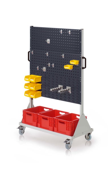 Werkzeugwagen mit Lochwand, Haken und Kisten