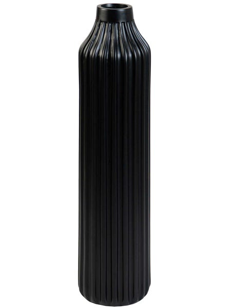 Hohe schwarze Vase mit vertikalem Rillenmuster und schmalem Hals.