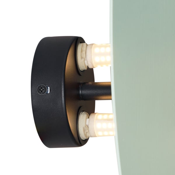 Wandleuchte mit zwei Leuchten und Schirm