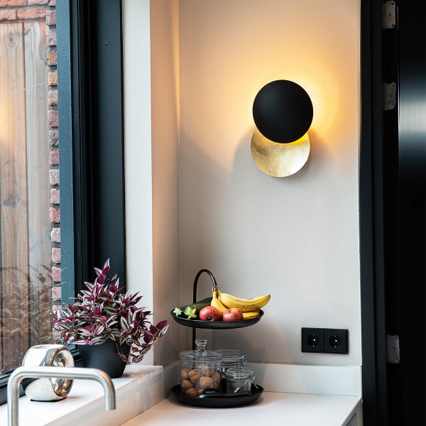 Smarte Wandleuchte Schwarz mit Gold inkl. Wifi G9 - Sunrise