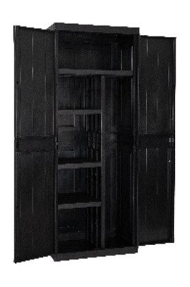 Schwarzer Mehrzweckschrank aus Kunststoff mit zwei geöffneten Türen, Einlegeböden und einem Fach für Besen.