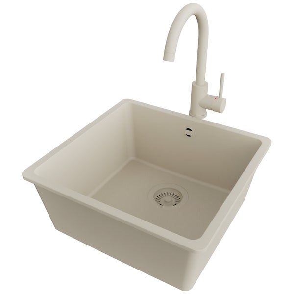 Spüle mit Wasserhahn