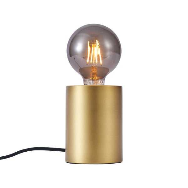 Moderne Tischleuchte mit zylindrischem Sockel aus mattem Messing und dekorativer LED-Globelampe in Rauchglas-Optik.